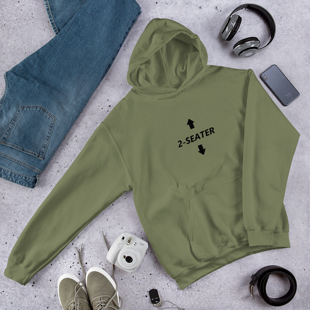 Royalti Unisex Heavy Blend Hoodie ( 2-seater) black